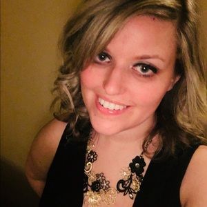 Meet your Posher, Erin